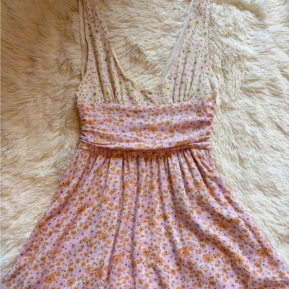 Princess Polly Dresses & Skirts - Princess Polly Haily Pink & Cream Dress with Orange Flowers US Size 2
